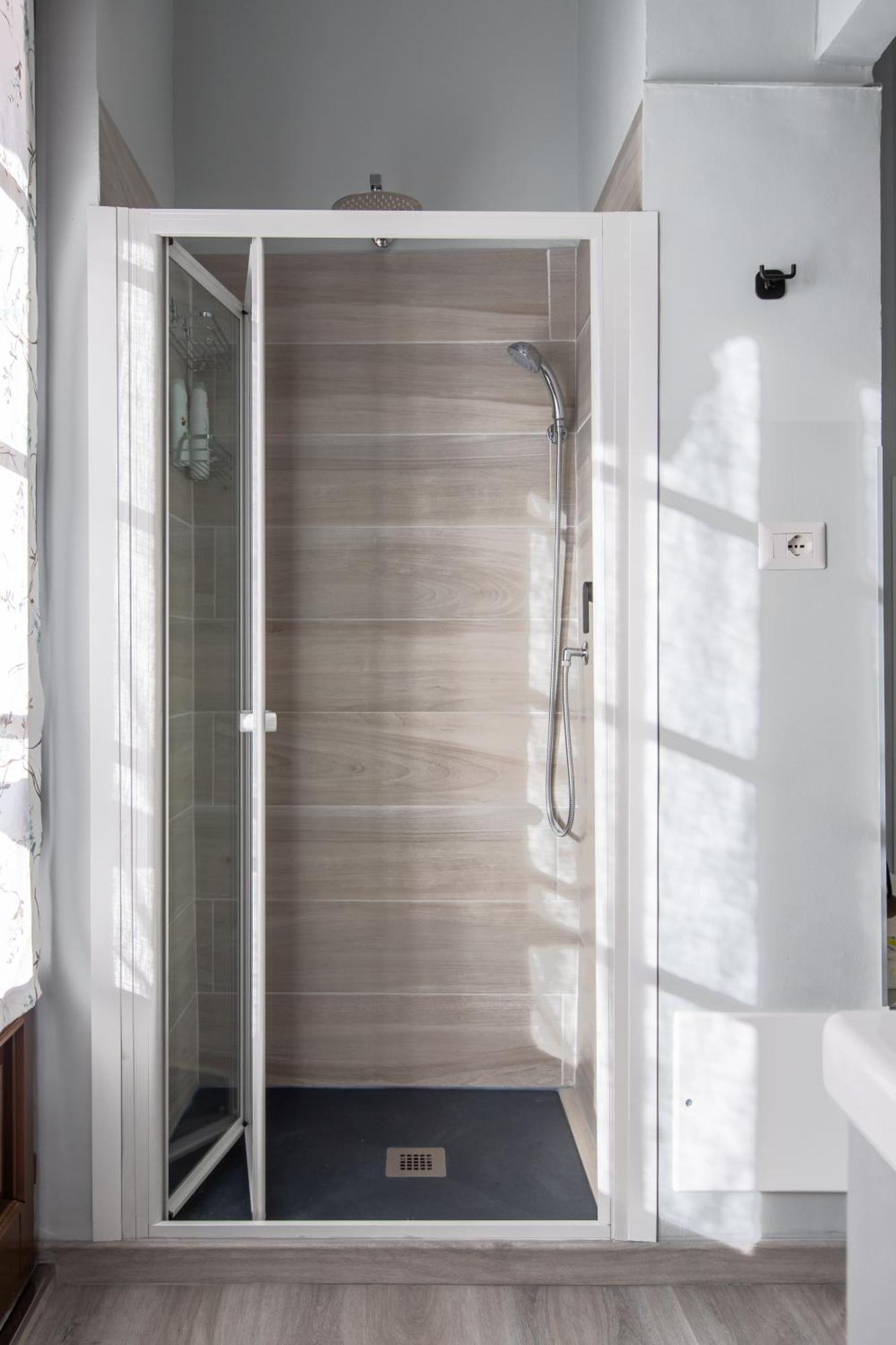 Attico Grand Terrace Apartment Alba  Luaran gambar